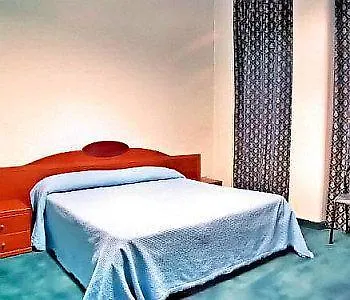Hotel Midtown Milano